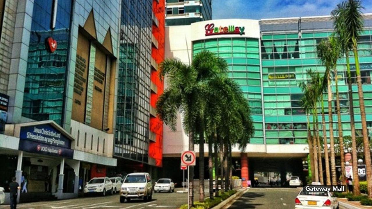 Zen Rooms Camelot Hotel Qc Quezon City Ngoại thất bức ảnh