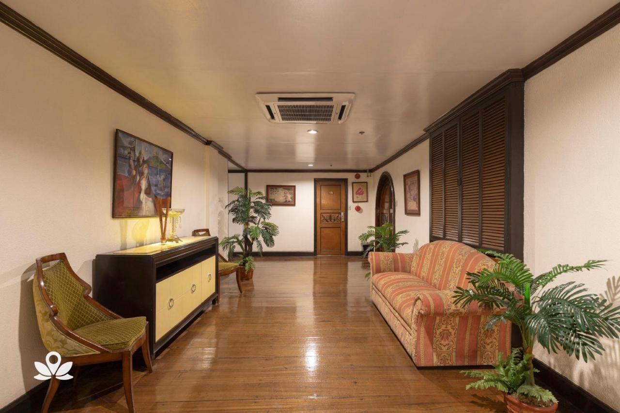 Zen Rooms Camelot Hotel Qc Quezon City Ngoại thất bức ảnh